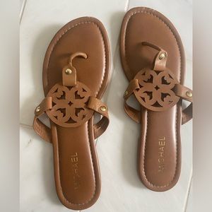 Michael shannon “Tory Burch dupes” size 10